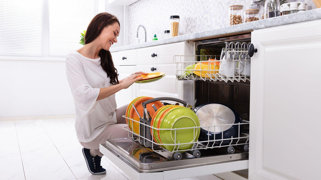 5 Reasons Dishwashers are Better Than Hand Washing – Appliance World